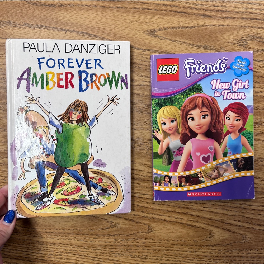 Assorted Children's Books Collection - Picture 2 of 13